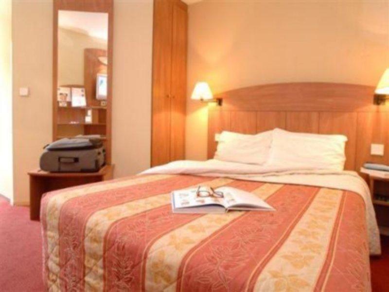 Comfort Hotel Grenoble Meylan Eksteriør billede
