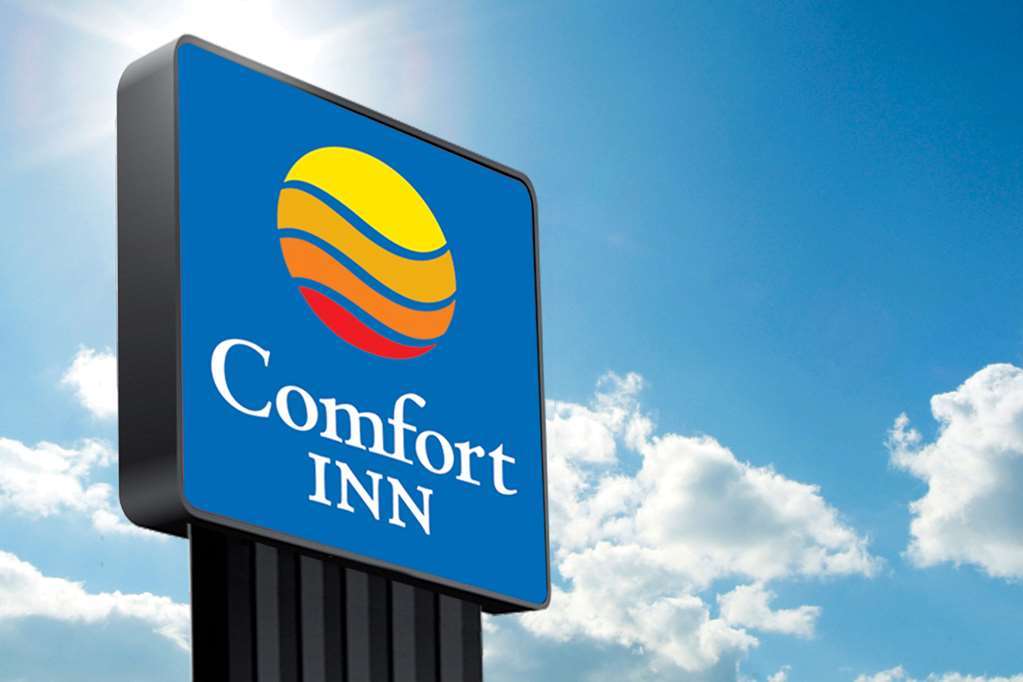 Comfort Hotel Grenoble Meylan Eksteriør billede