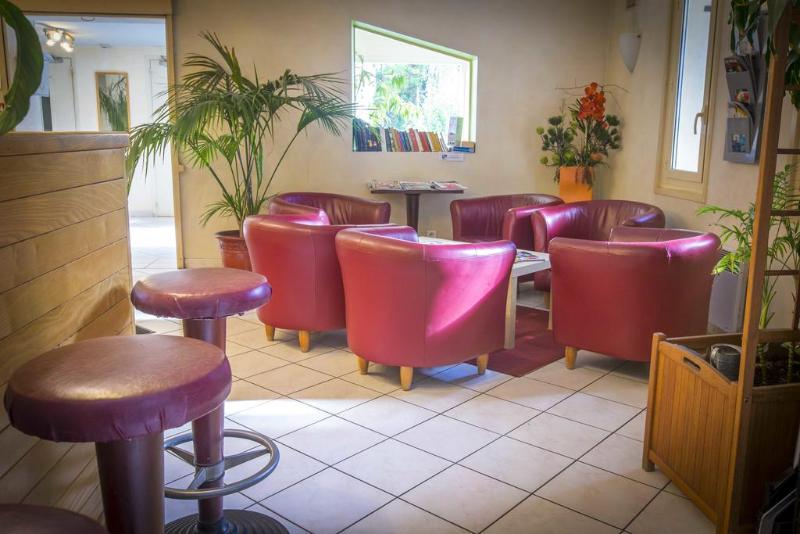 Comfort Hotel Grenoble Meylan Eksteriør billede