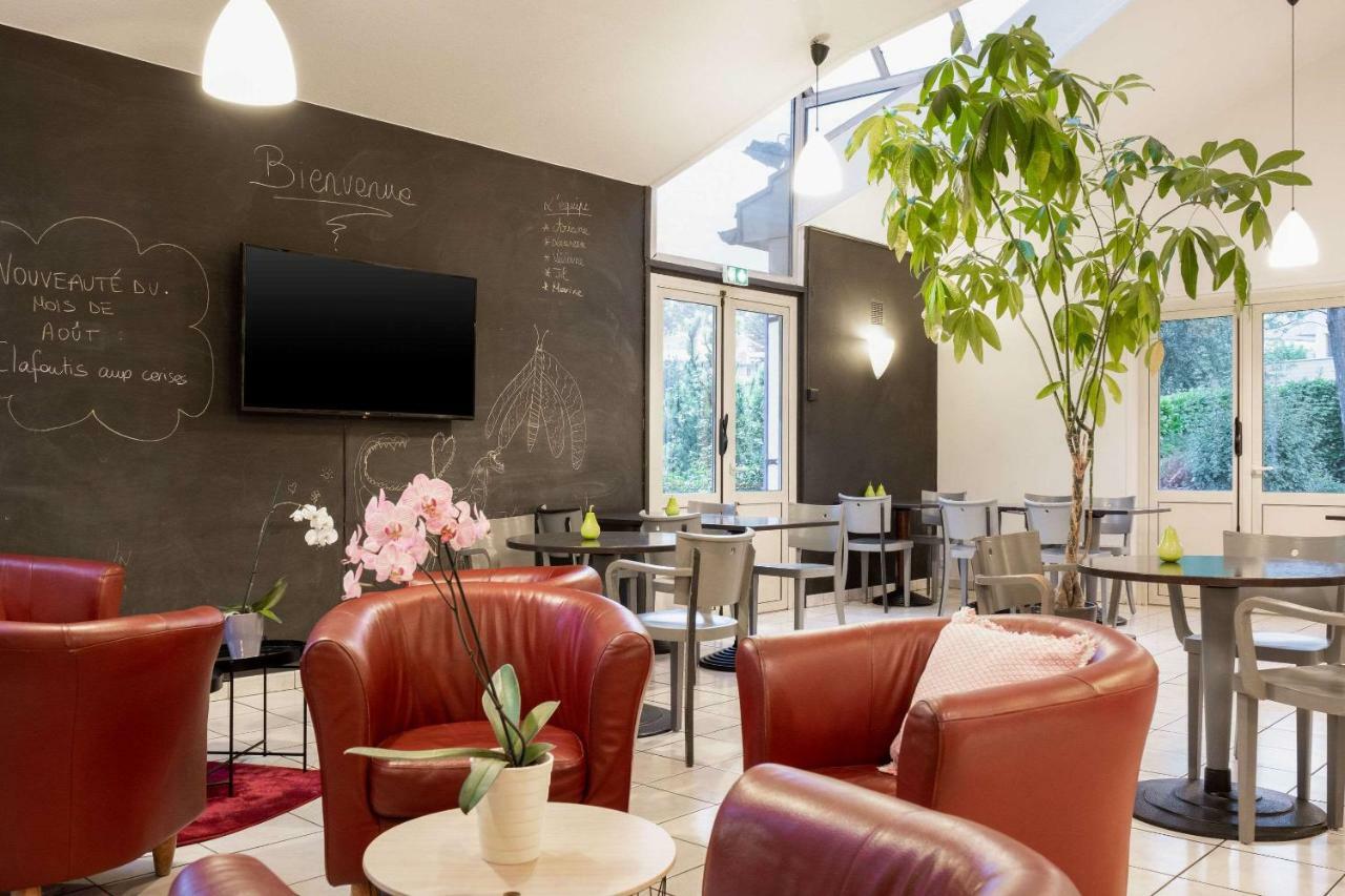 Comfort Hotel Grenoble Meylan Eksteriør billede