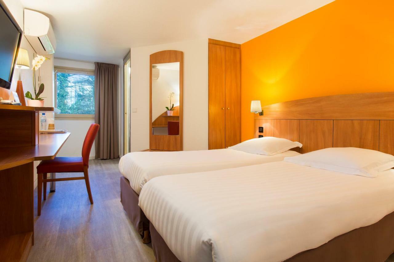 Comfort Hotel Grenoble Meylan Eksteriør billede
